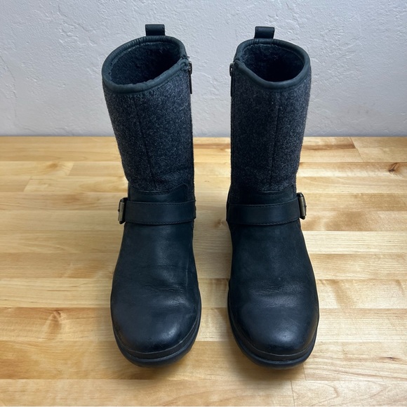 UGG Robbie Waterproof Leather Motorcycle Boots Women's US Size 7 - Picture 3 of 16